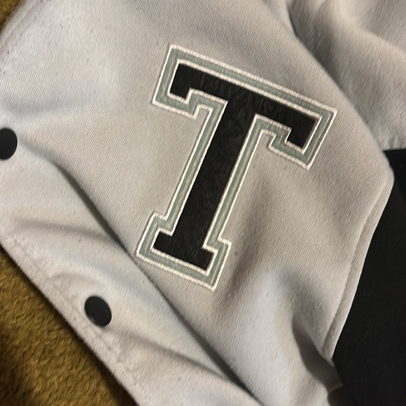 COMFORTABLE JACKET - Picture 4 of 4